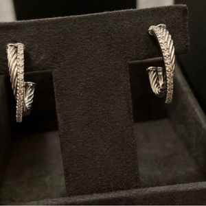 Yurman diamond cable crossover earrings BEAUTIFUL